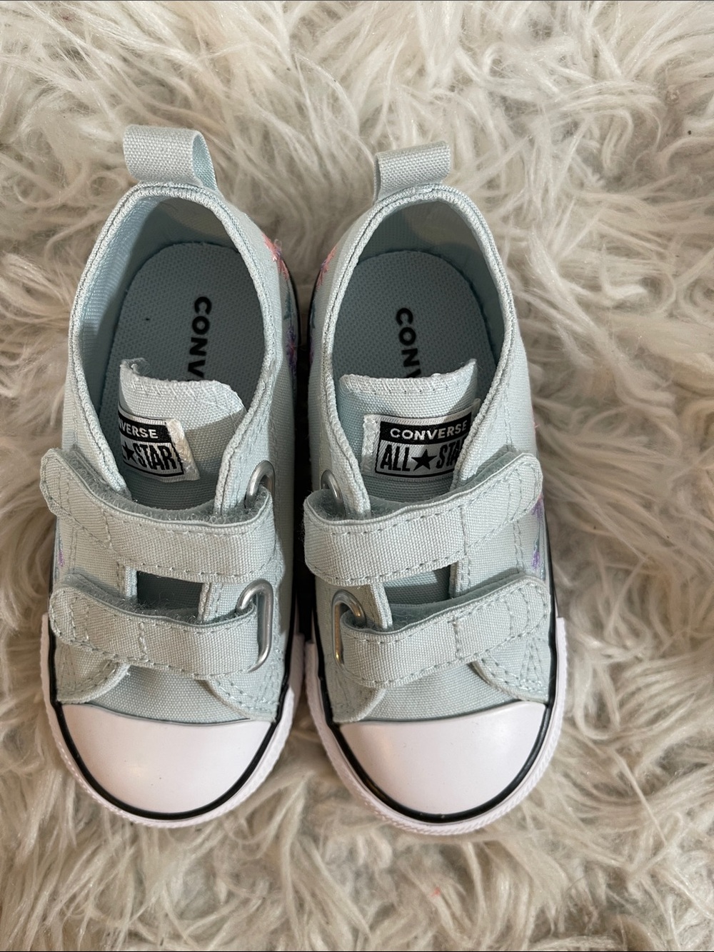 CONVERSE Chuck Taylor All Star Easy-On Velcro Embroidered Floral Kids Size 7 NEW - Picture 4 of 14